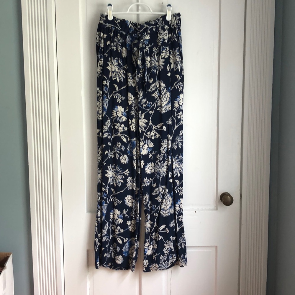 H&M Printed Pants